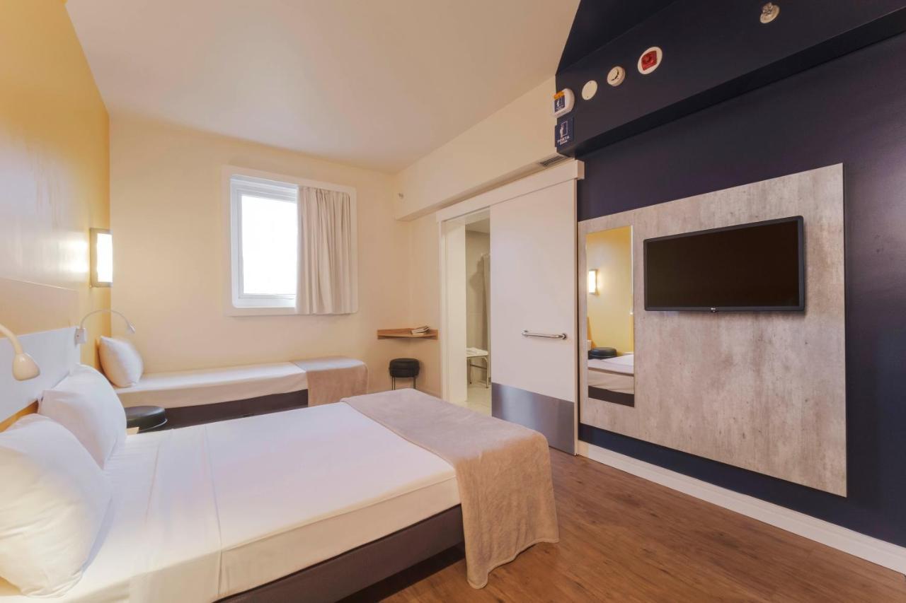 Ibis Budget Farroupilha Εξωτερικό φωτογραφία